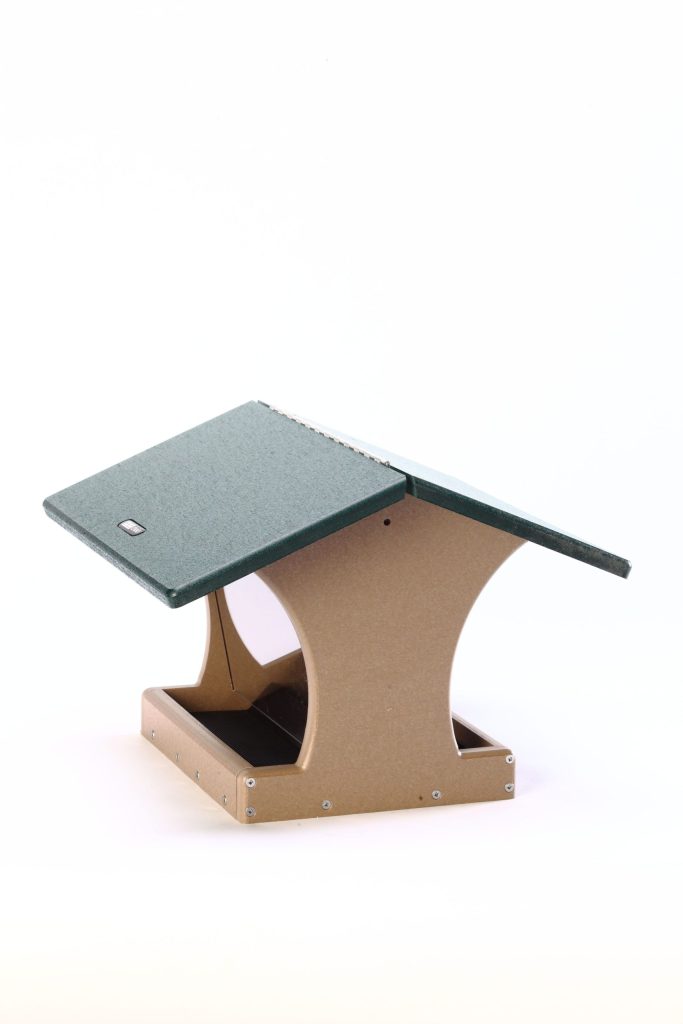  Bird’s Choice – LARGE HOPPER BIRD FEEDER IN TAUPE AND GREEN RECYCLED PLASTIC – SN300 – $99.99 